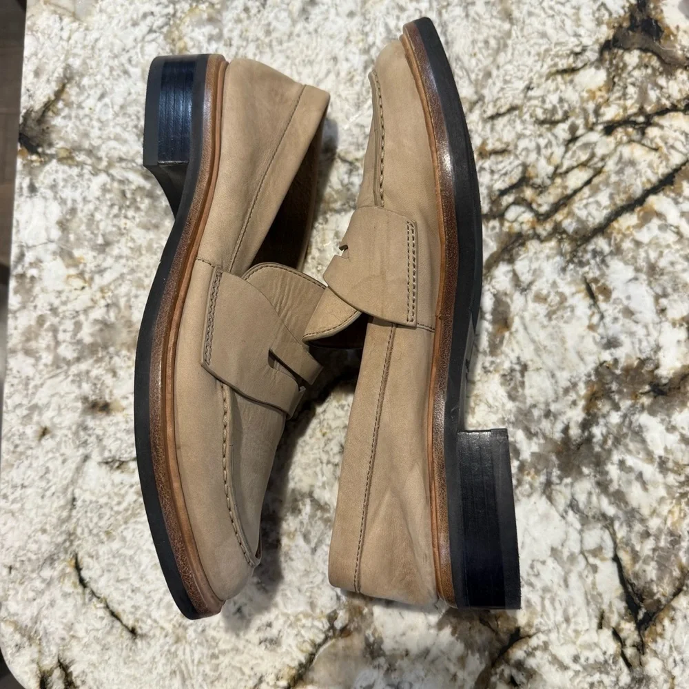 Rag & Bone Slayton Nubuck Women’s Loafer Size 40, US Size 9-9.5. EUC